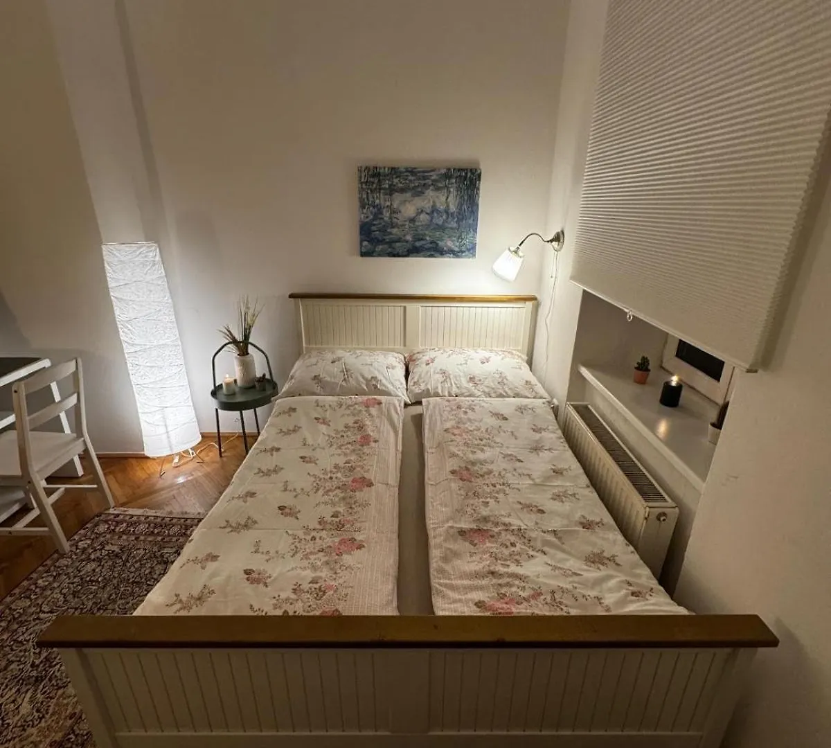 Comfy Room In Salzburg Center Homestay